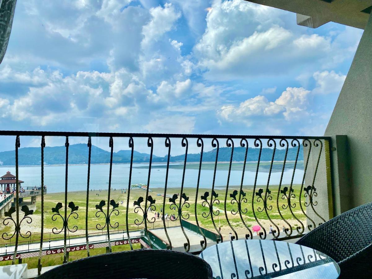 Ming Yue Hu Hotel Yuchi Dış mekan fotoğraf