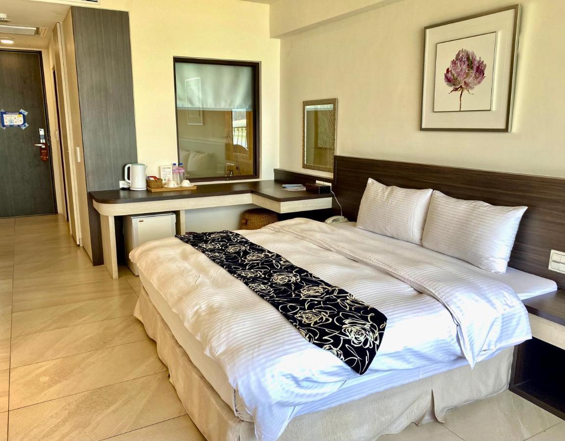Ming Yue Hu Hotel Yuchi Dış mekan fotoğraf