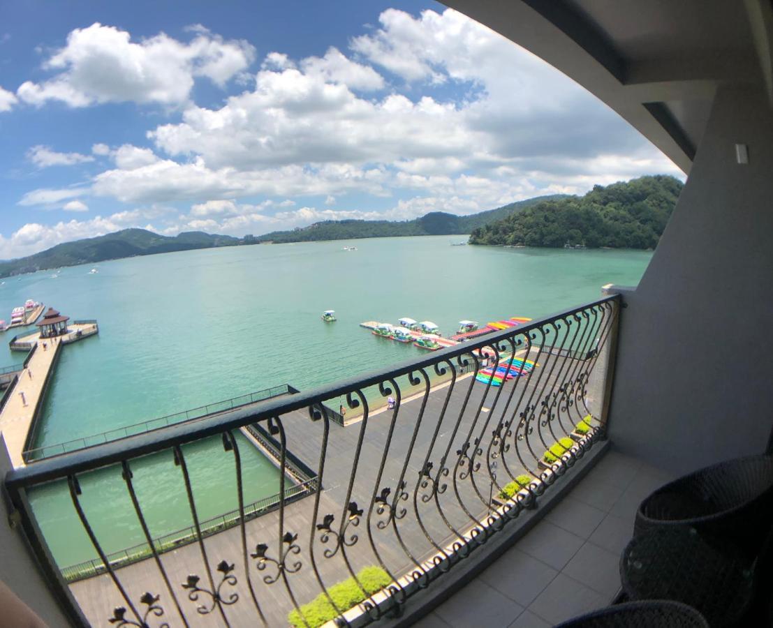 Ming Yue Hu Hotel Yuchi Dış mekan fotoğraf