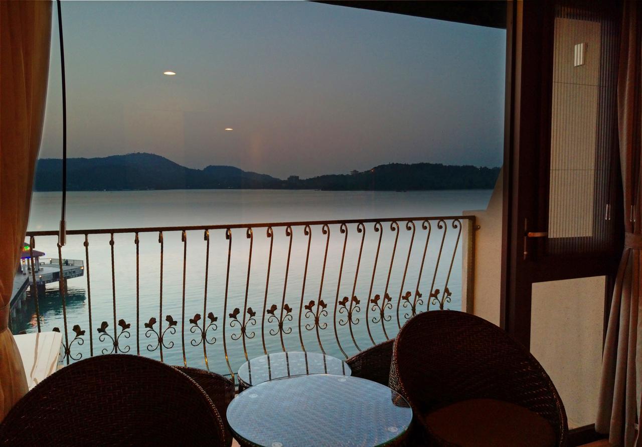Ming Yue Hu Hotel Yuchi Dış mekan fotoğraf
